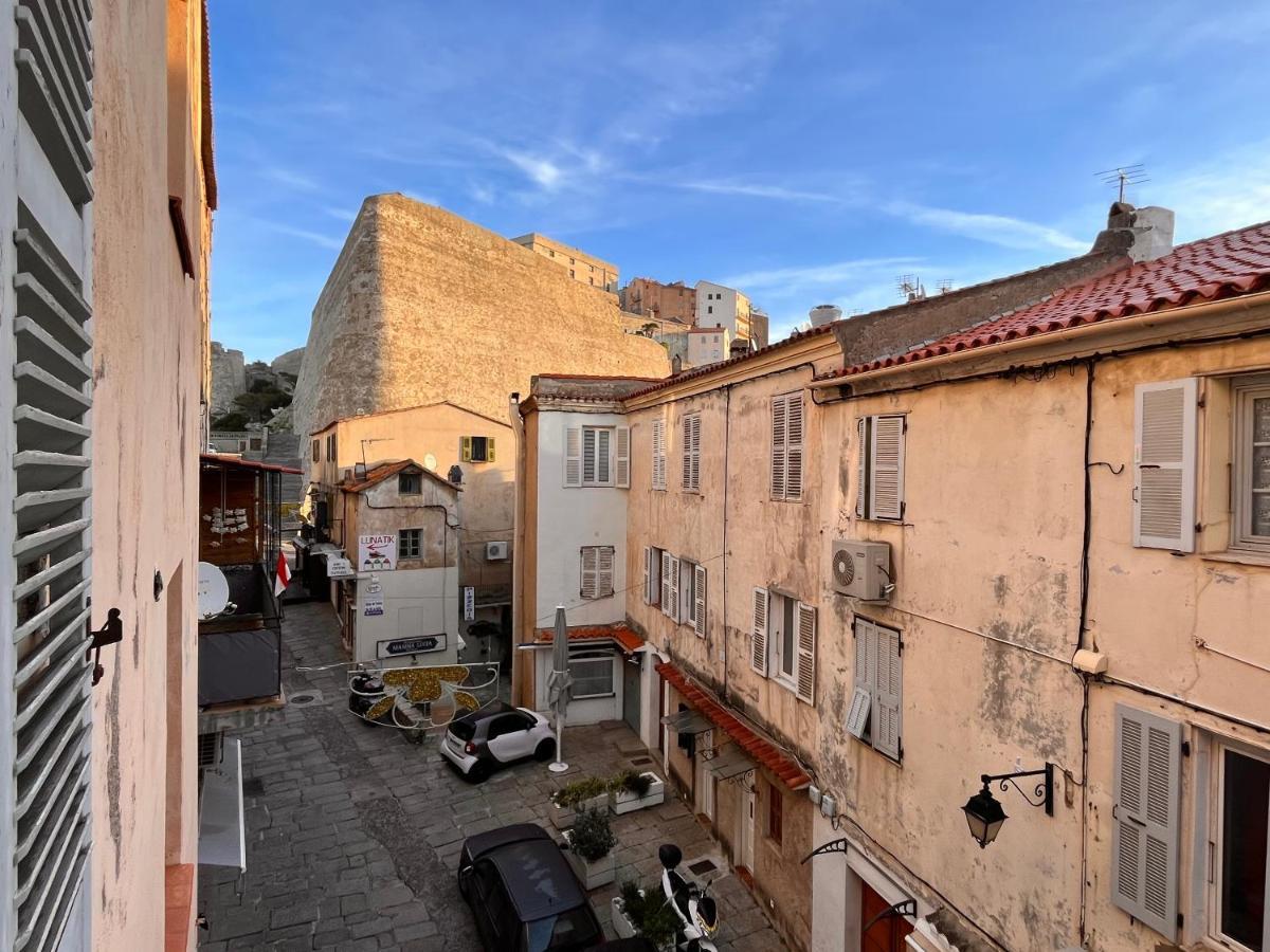 Appartement Spacieux En Face Du Port Калви Екстериор снимка