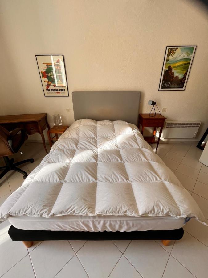 Appartement Spacieux En Face Du Port Калви Екстериор снимка